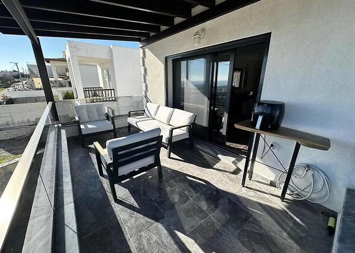 Villa Seaside Sunrise Sea View, Fully Private Pool *