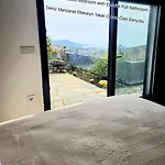 فيلة Seaside Sunrise Sea View, Fully Private Pool
