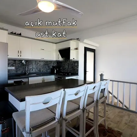 Seaside Sunrise Sea View, Fully Private Pool Βίλα