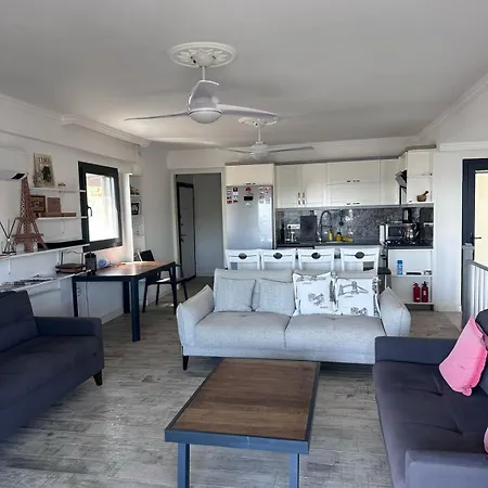 Seaside Sunrise Sea View, Fully Private Pool *